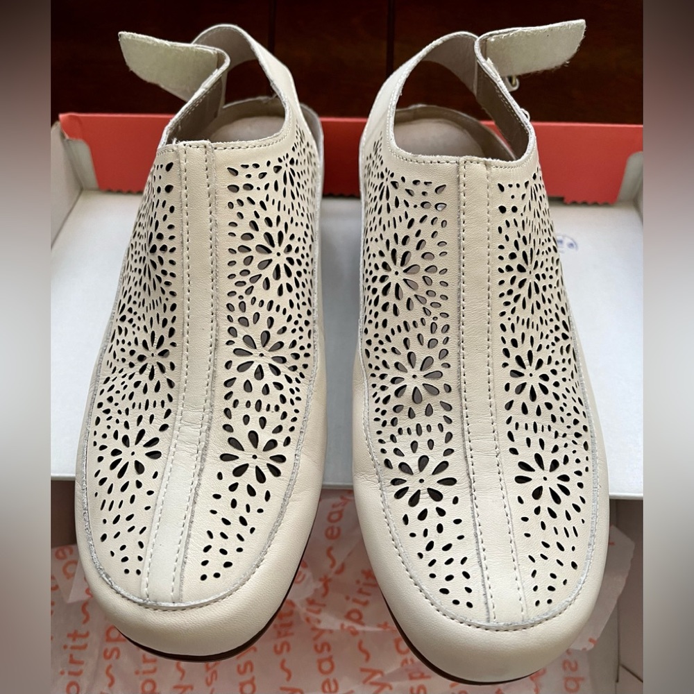 Easy Spirit Slingback Shoes